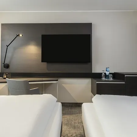 Novotel Duesseldorf Airport-3